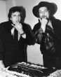 Johnny Cash ,Waylon Jennings 1985 NYC cliff.jpg